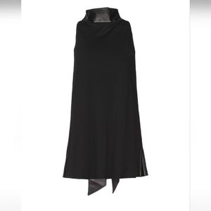 TOM FORD black top with leather bow